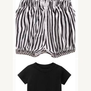 Lot of 2: New striped cotton shorts, black t-shirt 18 months